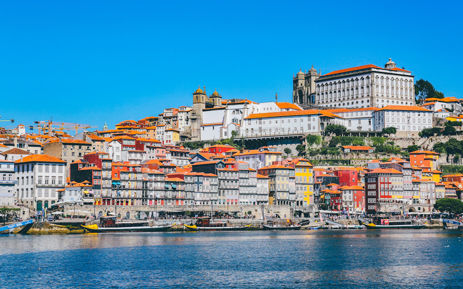 Ribeira and the historic centre