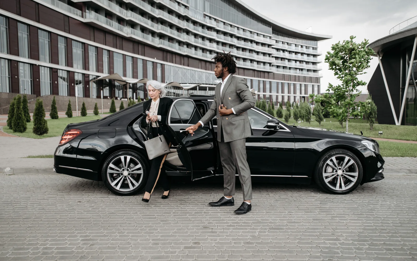 Private vehicle for accessible planning